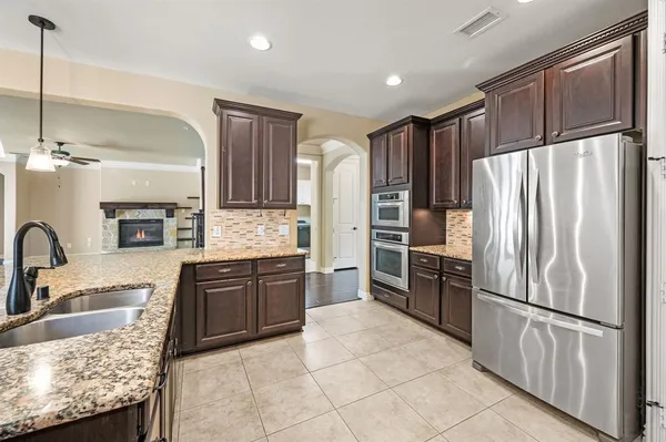 $3,850 | 2109 Camden, McKinney, TX 75070