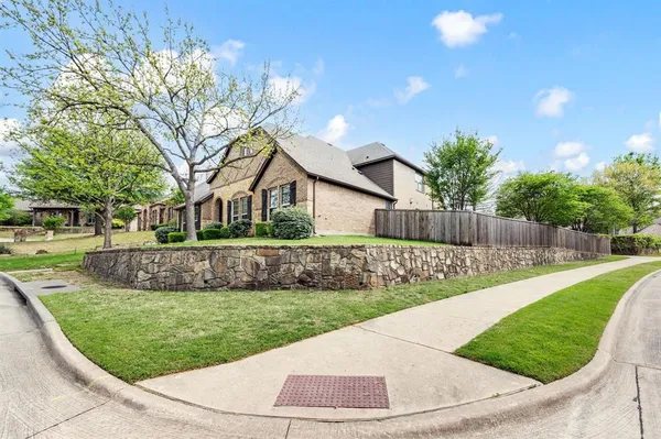 $3,850 | 2109 Camden, McKinney, TX 75070