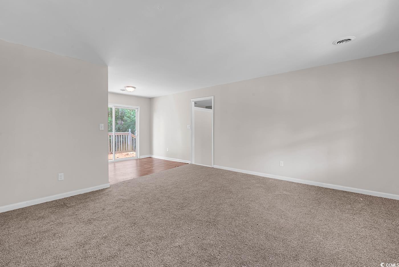 663 Player Street Georgetown, SC 29440 - Photo 3 of 32