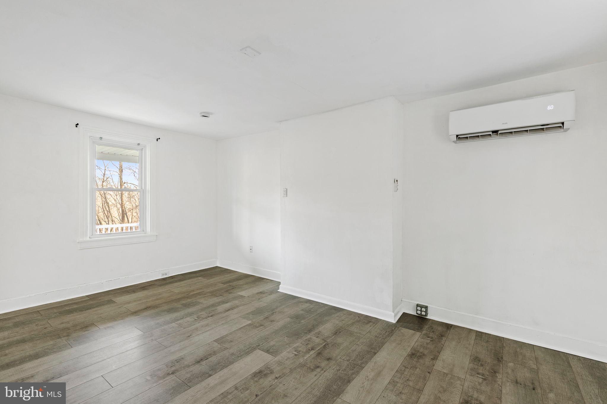 1917 Freeland Road Freeland, MD 21053 - Photo 8 of 47 Bright and airy blank canvas awaits creativity.
