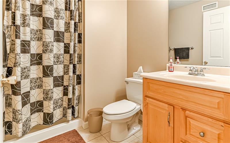 129 Lori Road Gibsonia, PA 15044 - Photo 22 of 25 Gallery Image 22