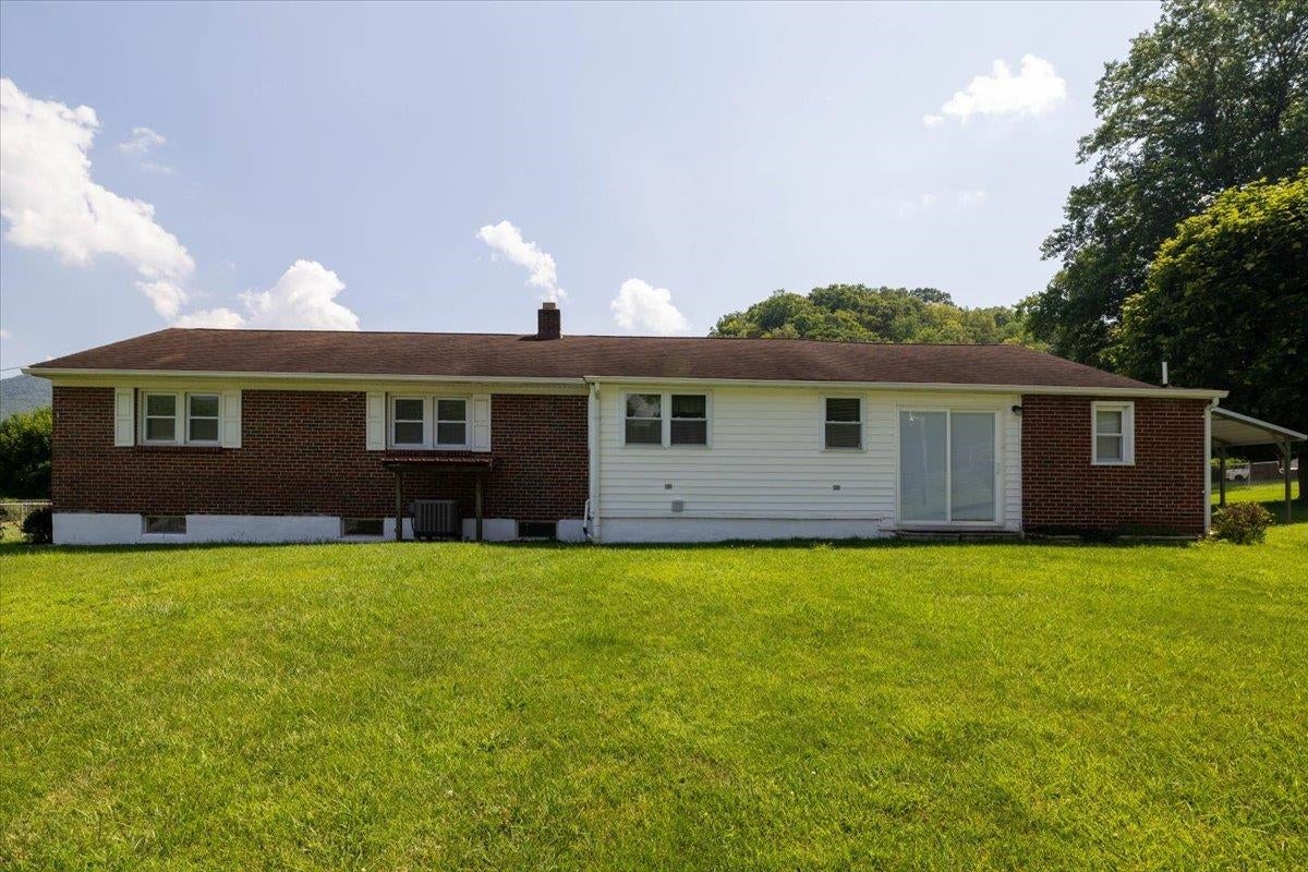 181 Stock Pen Mountain Road Narrows, VA 24124 - Photo 20 of 32 Gallery Image 20