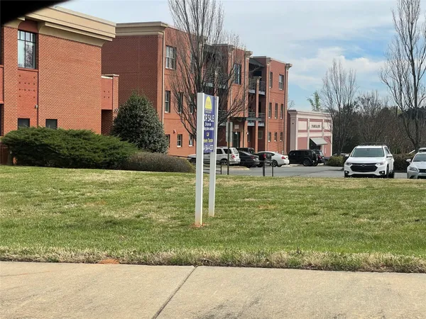 $595,000 | 19711 Bethel Church Road, Cornelius, NC 28031