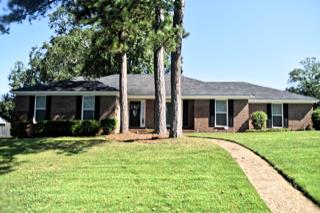 6902 Springlake Drive Columbus, GA 31909 - Photo 1 of 10 Main View