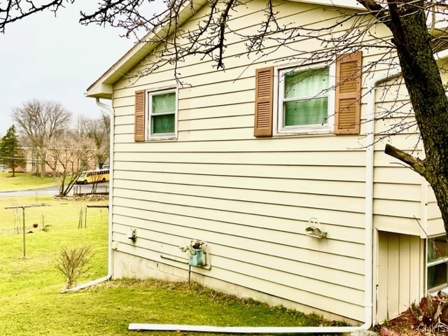 7 Aiken Drive Auburn, NY 13021 - Photo 3 of 34 Quiet neighborhood