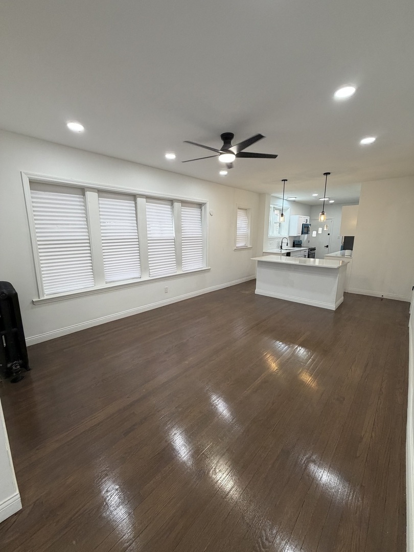 8040 South Rhodes Avenue, Unit 1 Chicago, IL 60619 - Photo 3 of 13