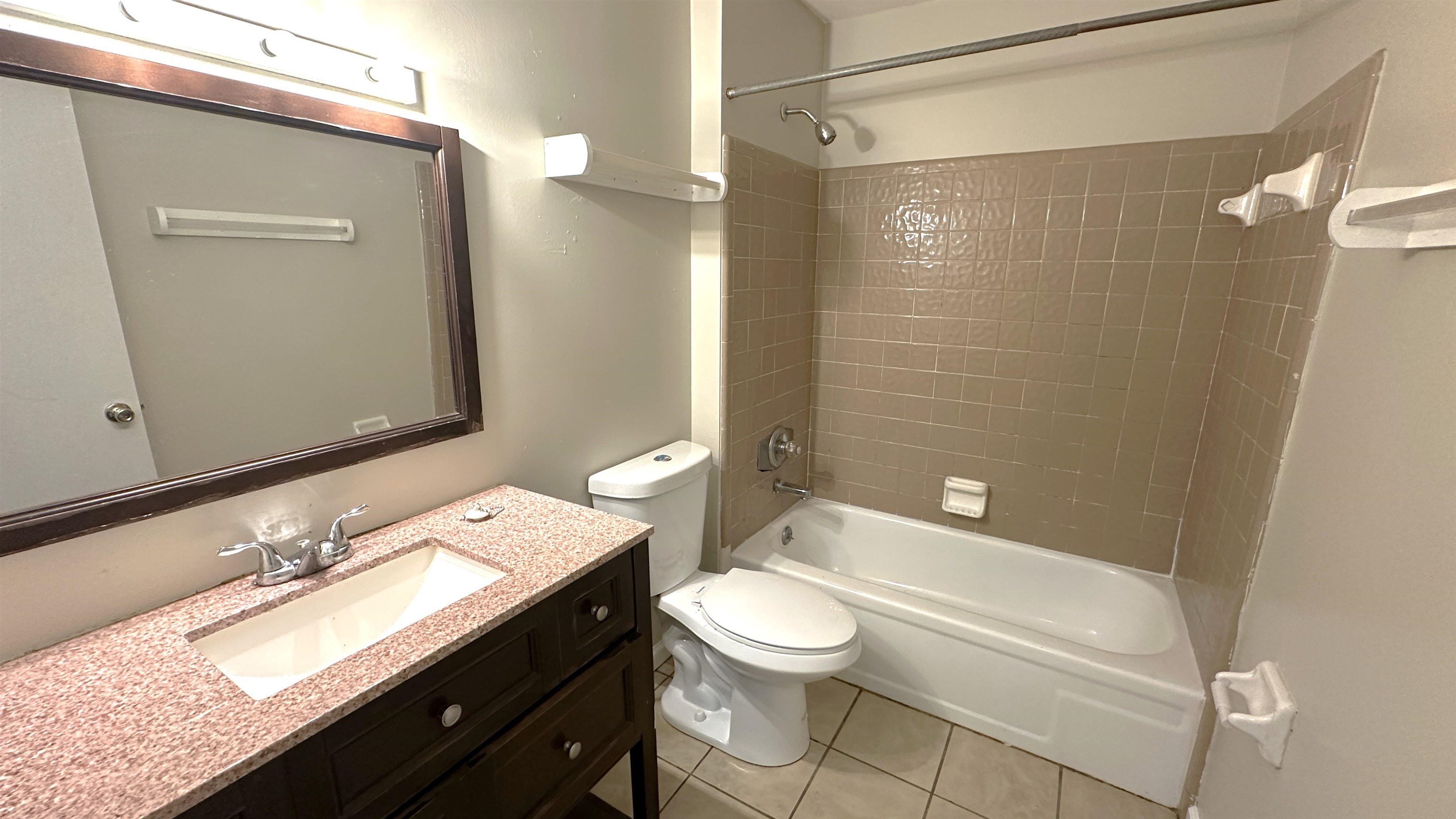 1811 Hartsfield Road, Unit A Tallahassee, FL 32303 - Photo 13 of 14