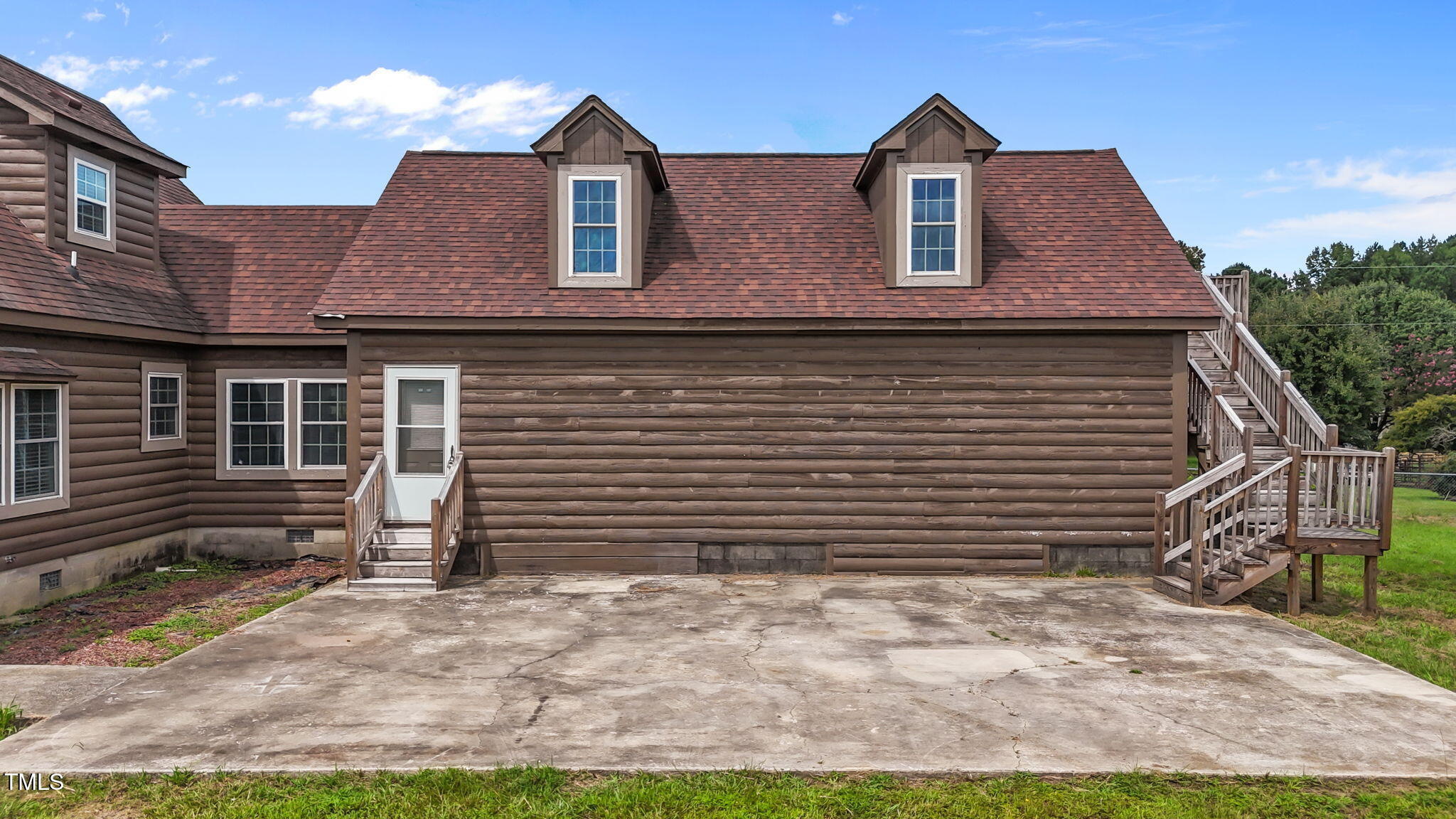 1829 Old Batten Road Selma, NC 27576 - Photo 7 of 68 7-web-or-mls-DJI_20250821113721_0645_D