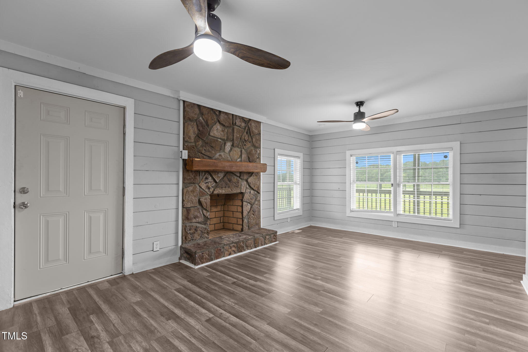 1829 Old Batten Road Selma, NC 27576 - Photo 14 of 68 22-web-or-mls-2N6A4774