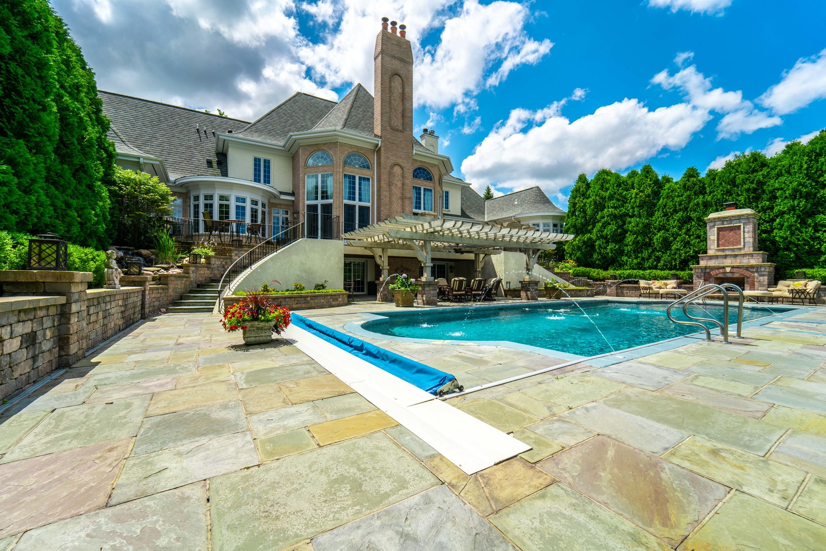 228 East Goodenow Road Beecher, IL 60401 - Photo 65 of 79 a view of a house with swimming pool and a yard