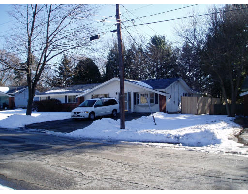 3 Mayflower Road Framingham, MA 01701 - Photo 1 of 5 Gallery Image 1