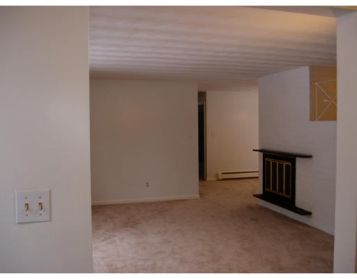 3 Mayflower Road Framingham, MA 01701 - Photo 4 of 5 Gallery Image 4