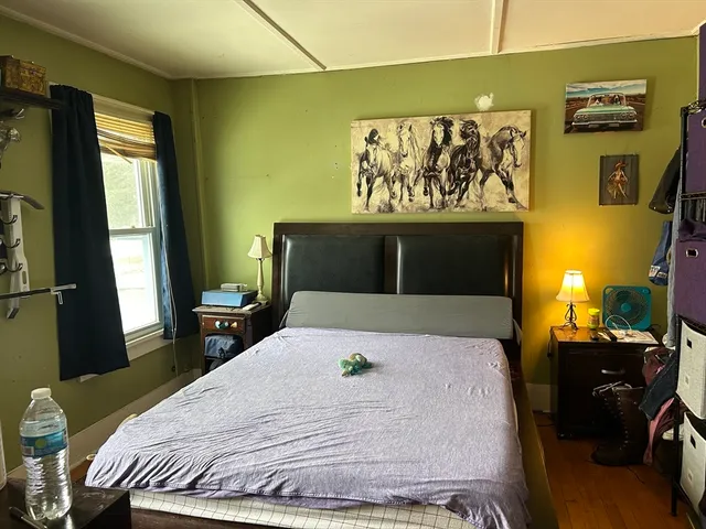 $149,900 | 136-140 Church Street, Cheshire, MA 01225