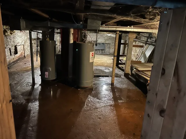 $149,900 | 136-140 Church Street, Cheshire, MA 01225