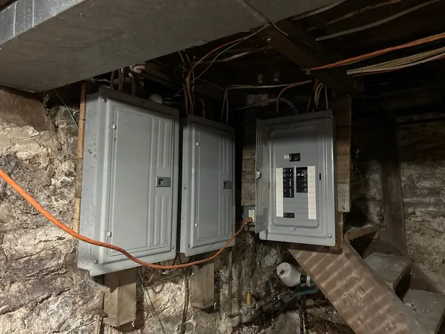 $149,900 | 136-140 Church Street, Cheshire, MA 01225