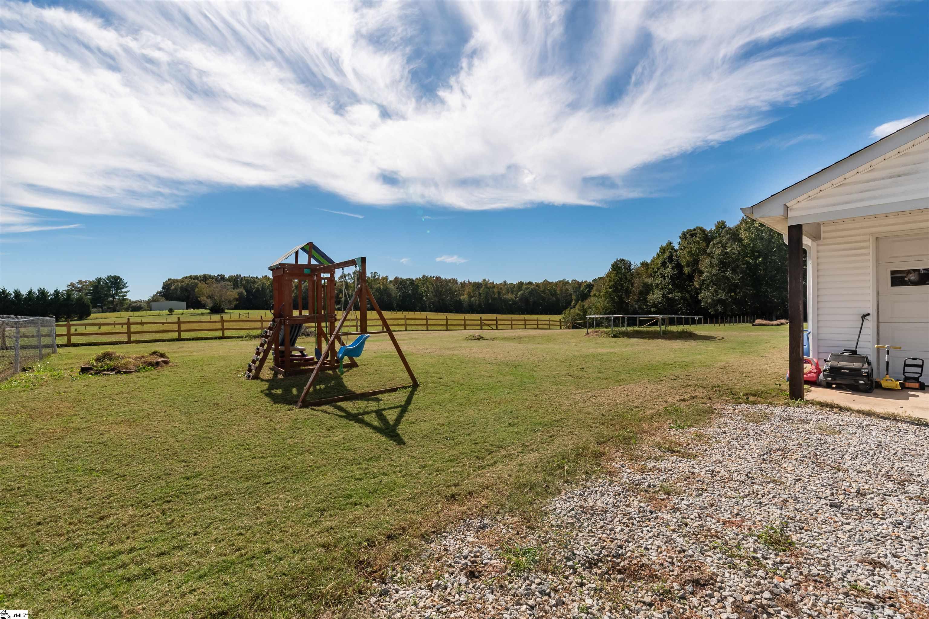 3140 Greenpond Road Gray Court, SC 29645 - Photo 18 of 21