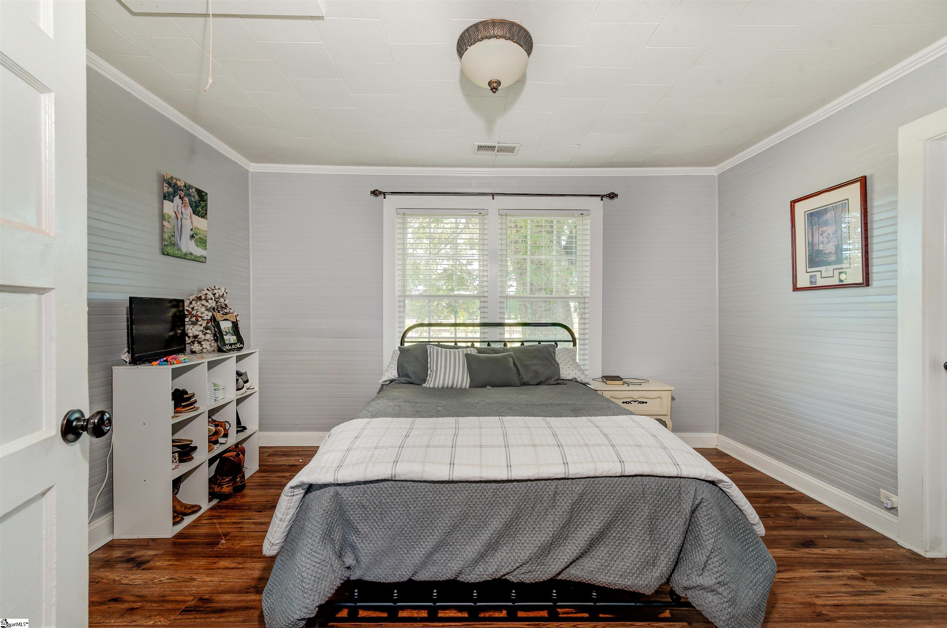 3140 Greenpond Road Gray Court, SC 29645 - Photo 9 of 21