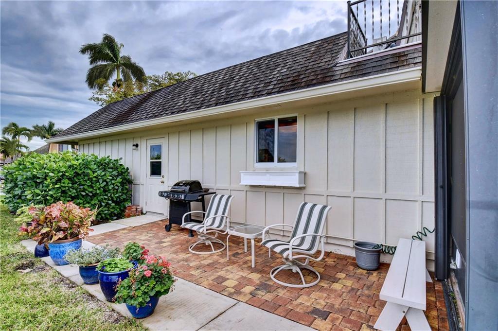 5675 Southeast Miles Grant Road Stuart, FL 34997 - Photo 17 of 93 Gallery Image 17