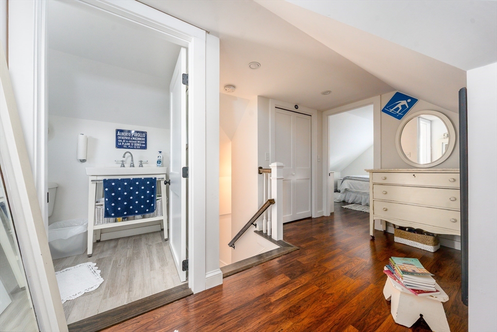 41 Center Street Dennis, MA 02639 - Photo 20 of 42