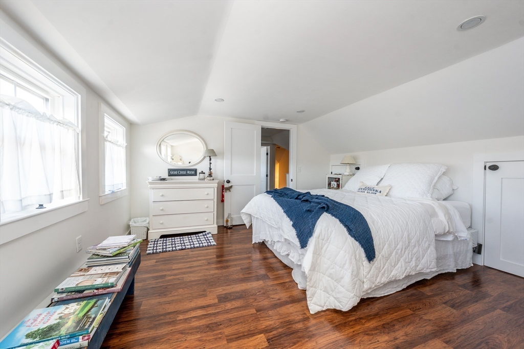 41 Center Street Dennis, MA 02639 - Photo 21 of 42