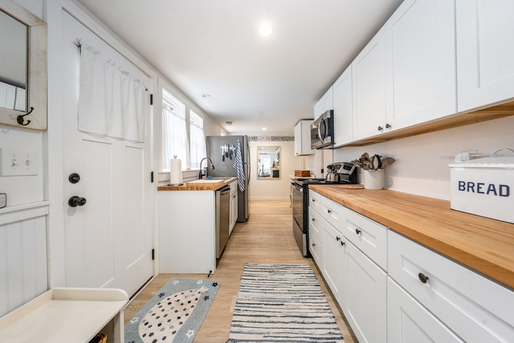 41 Center Street Dennis, MA 02639 - Photo 30 of 42