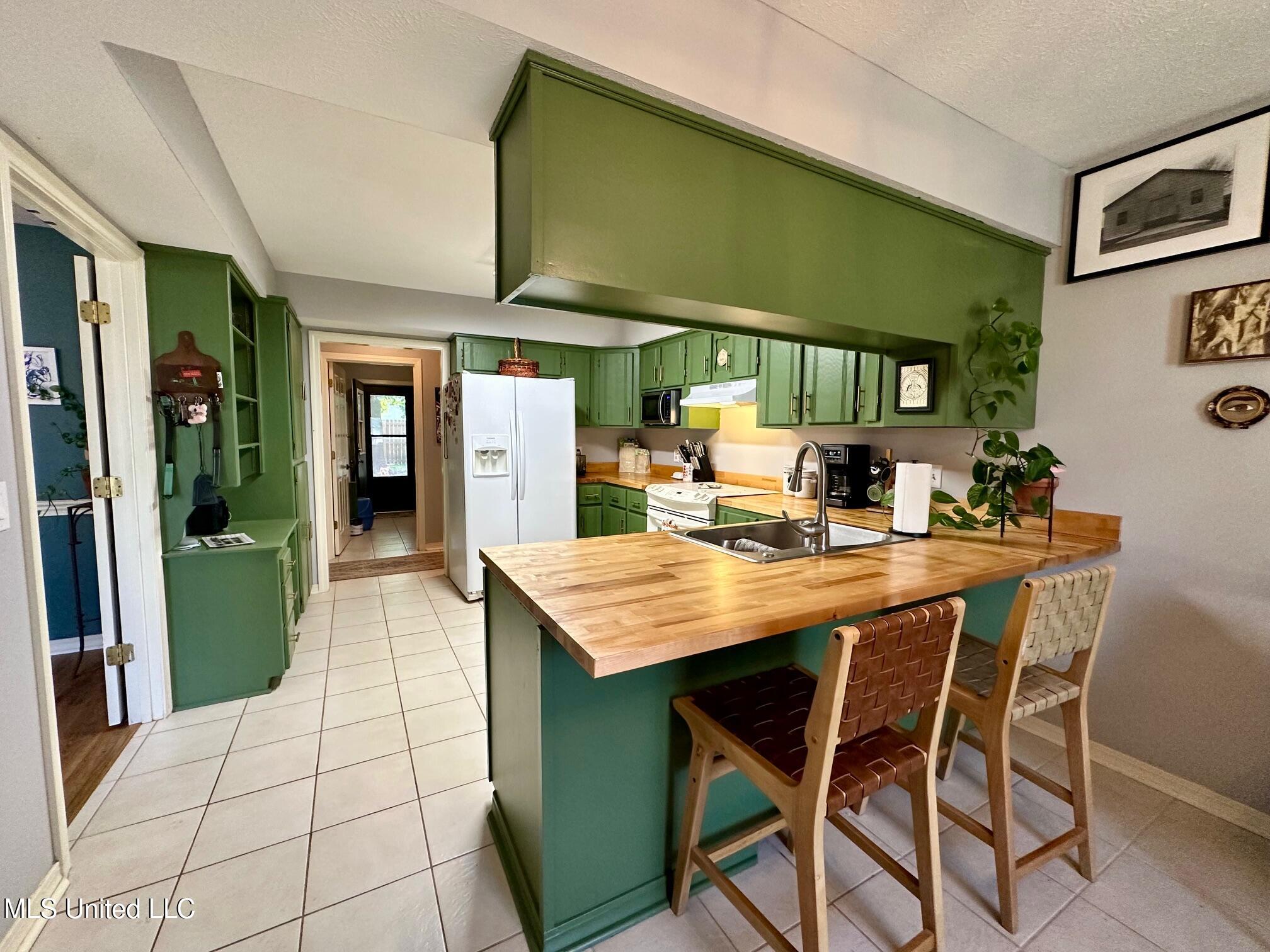 14 Eastgate Court Brandon, MS 39042 - Photo 16 of 46 IMG_3897