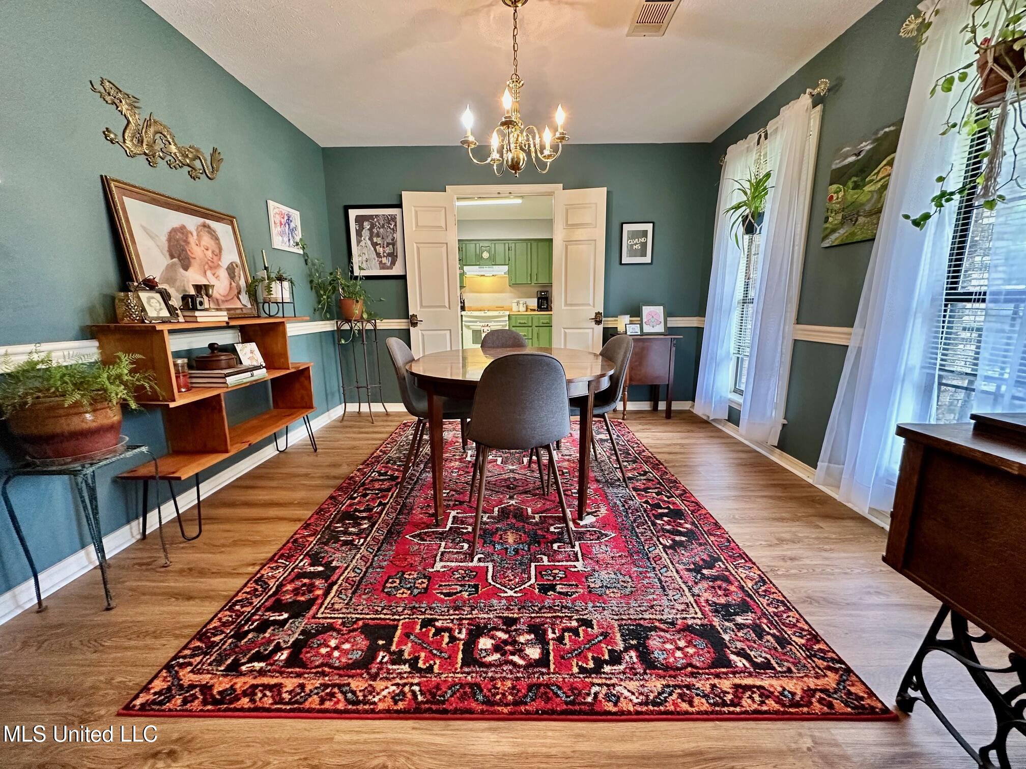 14 Eastgate Court Brandon, MS 39042 - Photo 6 of 46 IMG_3878