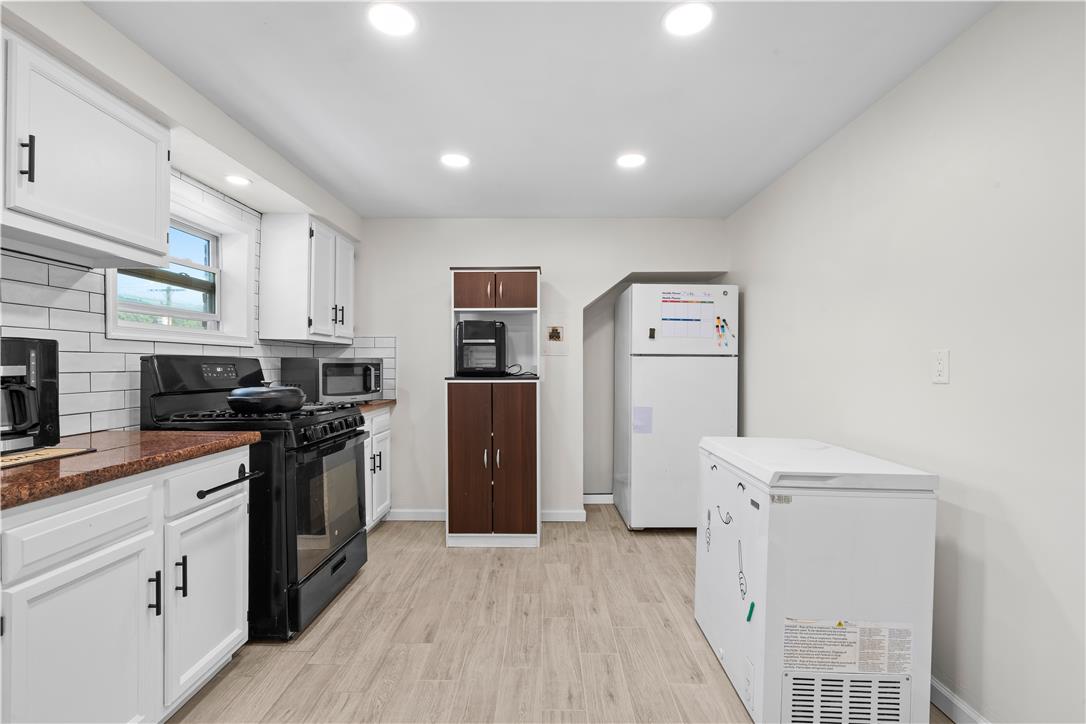 726 Seneca Street Bethlehem, PA 18015 - Photo 42 of 66