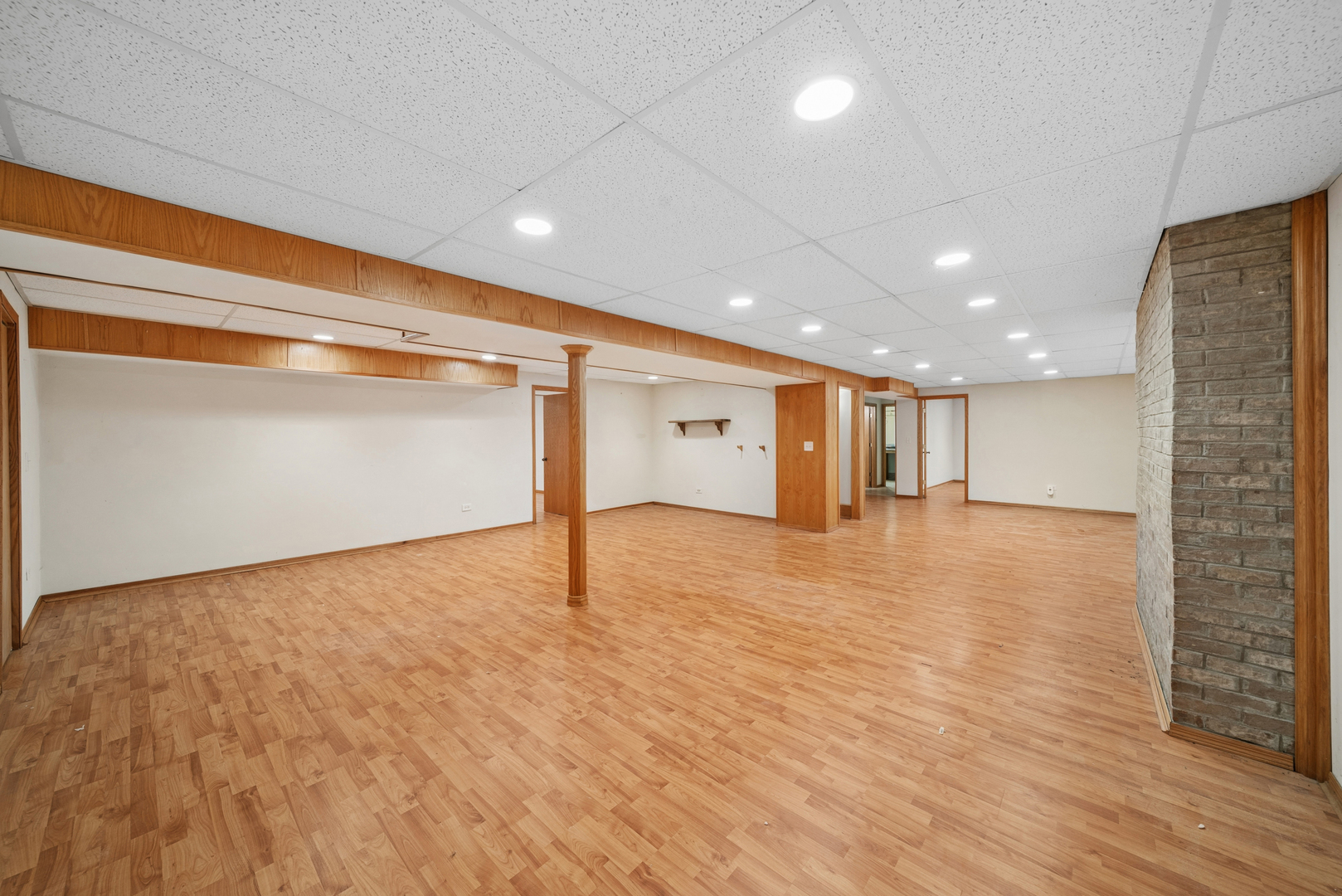 2216 Olde Mill Road Plainfield, IL 60586 - Photo 14 of 25