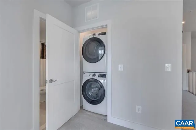 a view of washer and dryer in a utility room