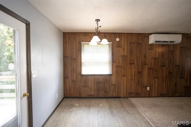 $129,900 | 11550 3rd Street, Jerome, MO 65529