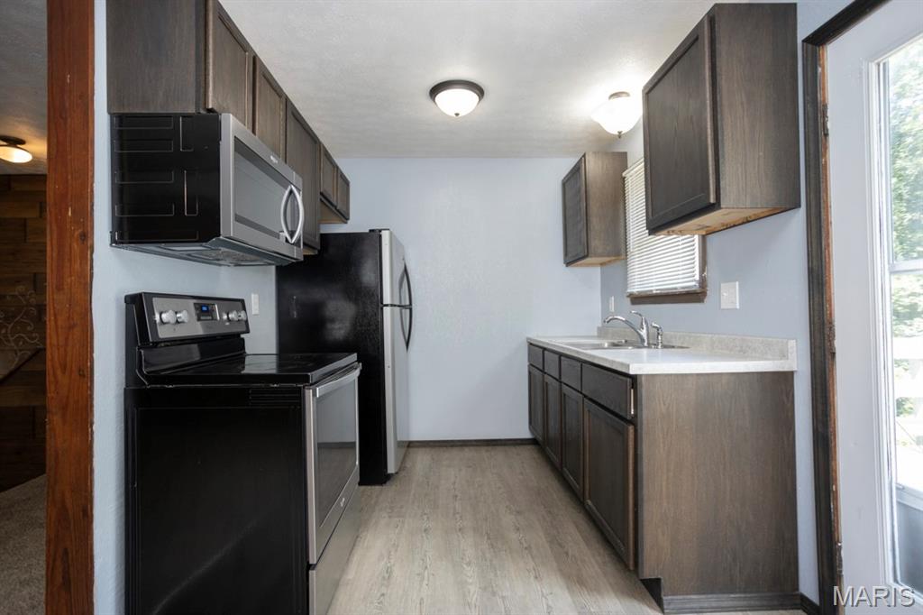 11550 3rd Street Jerome, MO 65529 - Photo 8 of 46