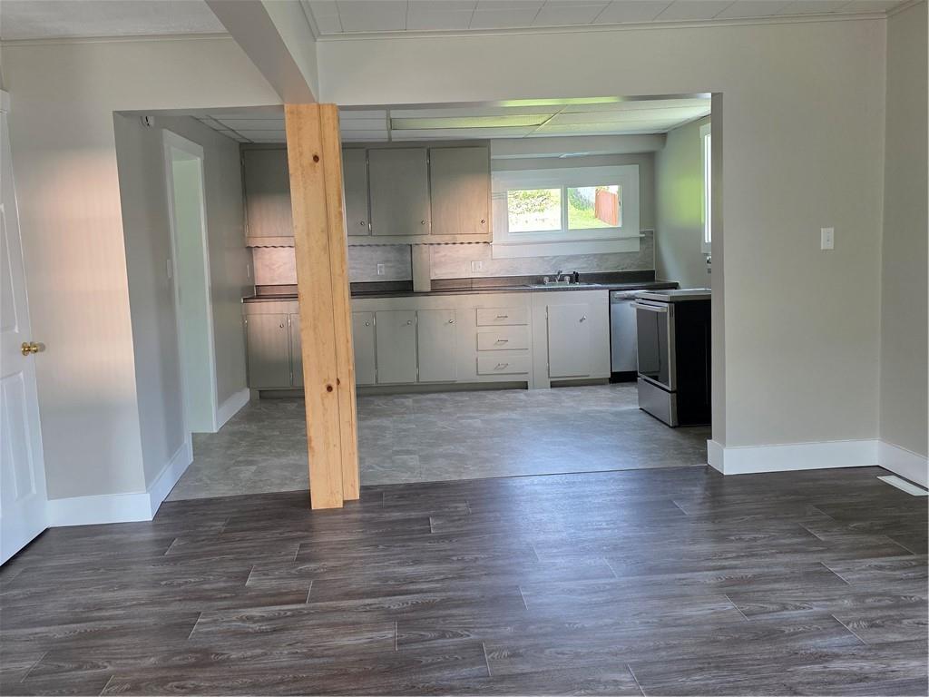 1030 Dixon Road Clymer, PA 15728 - Photo 10 of 30 Gallery Image 10