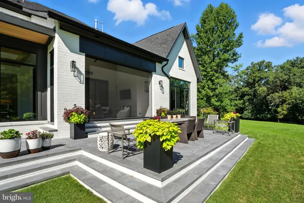 $5,800,000 | 1200 Jossie Lane, McLean, VA 22102