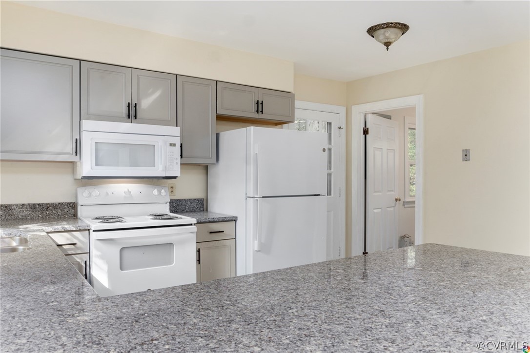 3214 Fox Chase Road Midlothian, VA 23112 - Photo 17 of 31