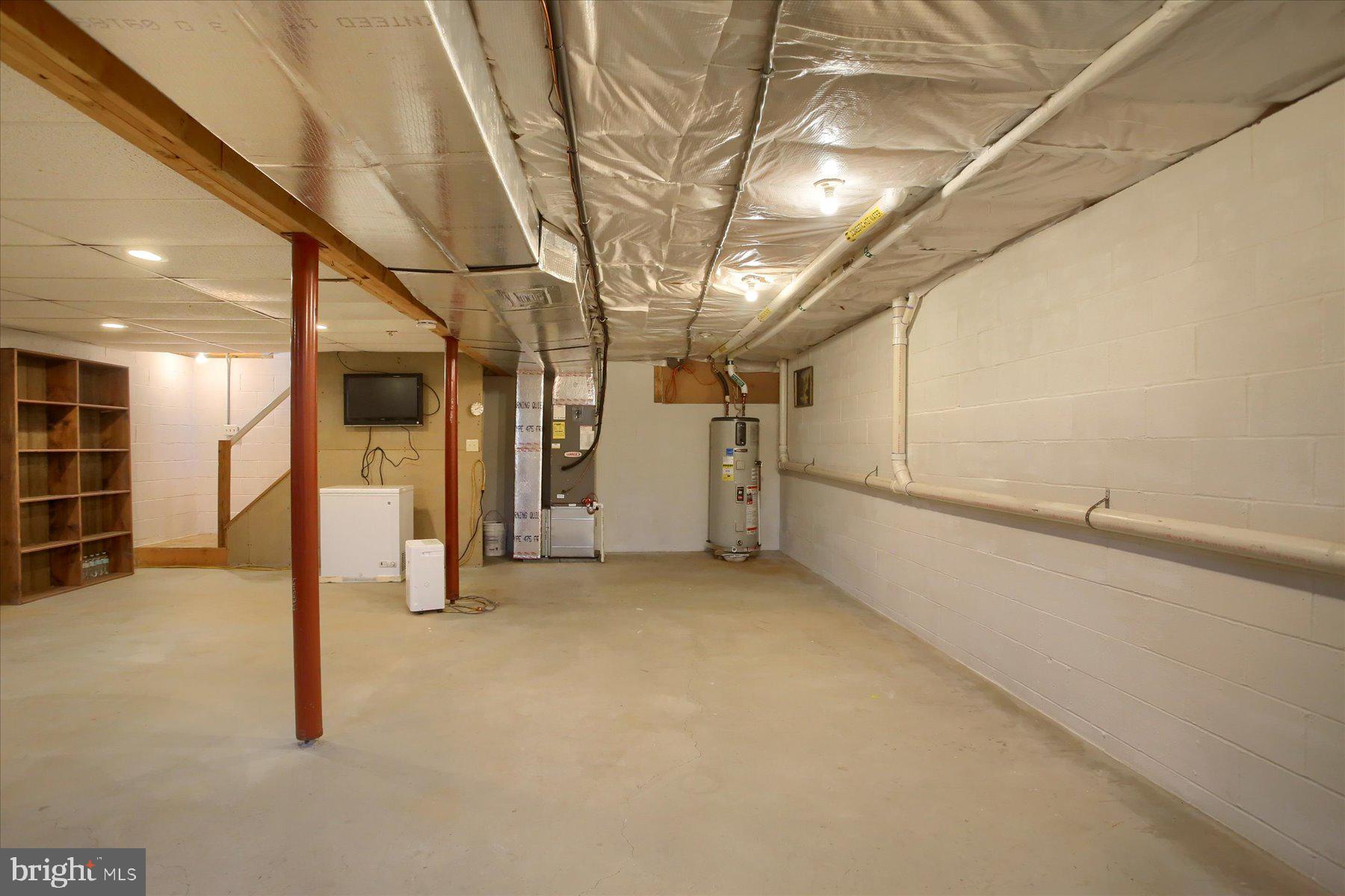 908 Sunnyside Road Hummelstown, PA 17036 - Photo 25 of 41 a view of empty room