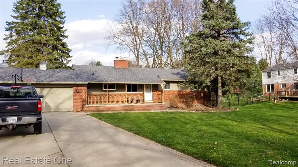 1232 Potomac Drive Rochester Hills, MI 48306 - Photo 1 of 18