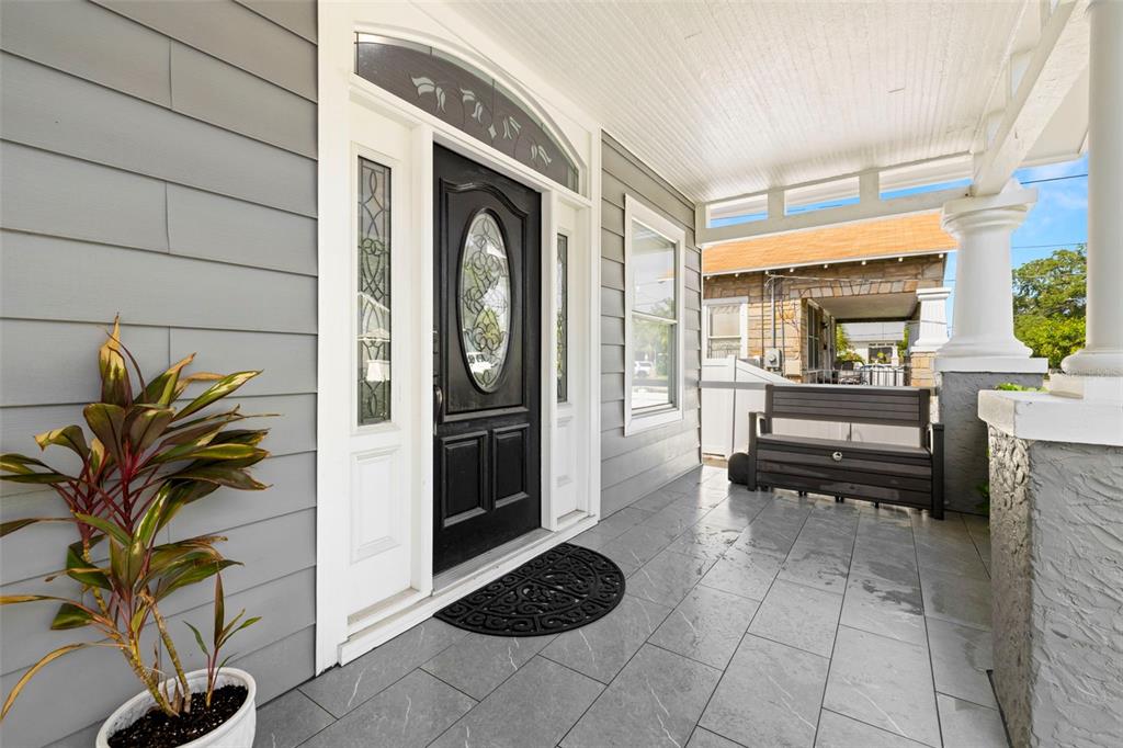 2526 West Union Street Tampa, FL 33607 - Photo 3 of 34