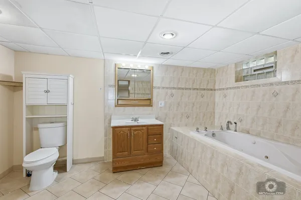$475,000 | 254 South Cedar Avenue, Wood Dale, IL 60191