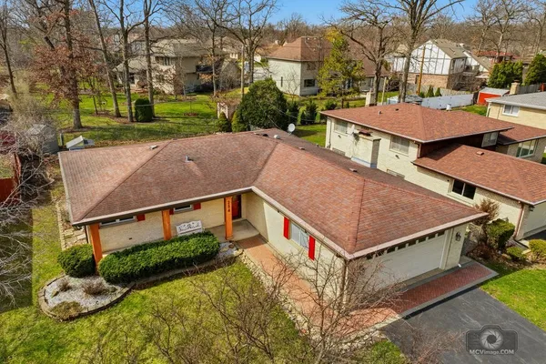 $475,000 | 254 South Cedar Avenue, Wood Dale, IL 60191