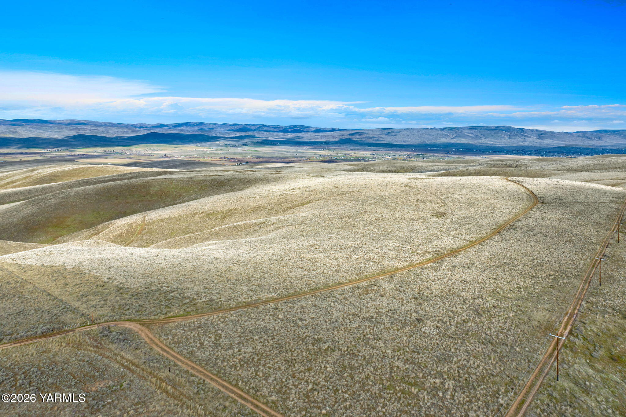 Nka Nka Wenas Road South Selah, WA 98942 - Photo 11 of 33 a view of an ocean and beach
