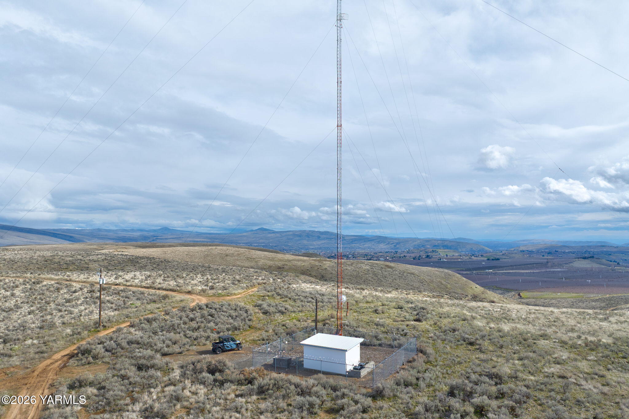 Nka Nka Wenas Road South Selah, WA 98942 - Photo 23 of 33 a view of a sky