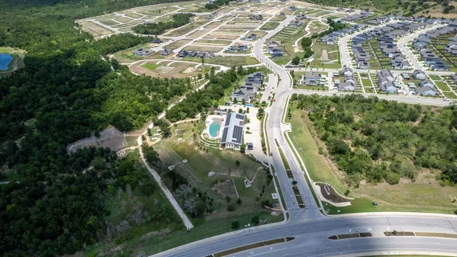 $2,200 | 9944 Comely Bend, Manor, TX 78653