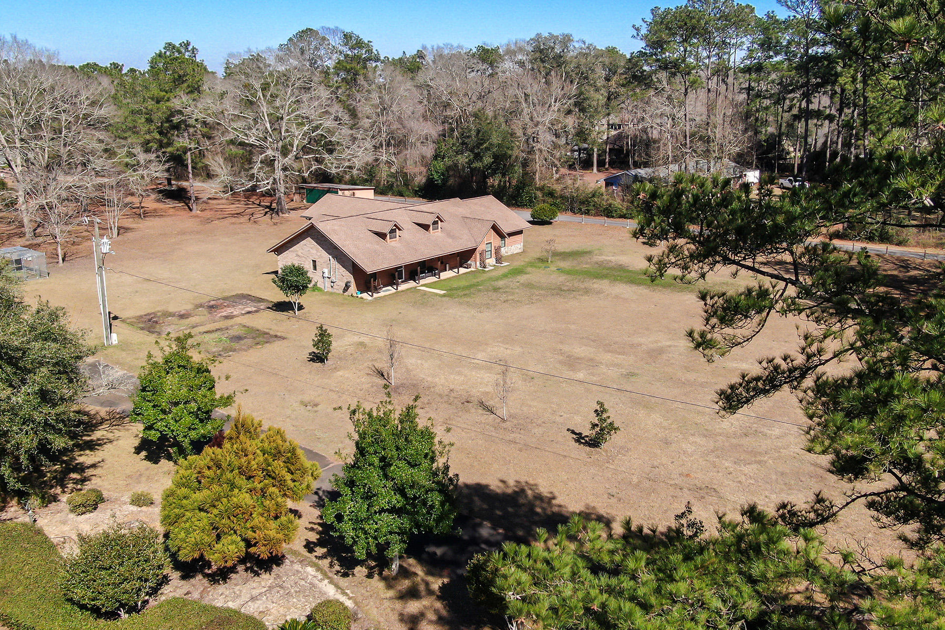 2785 Lake Silver Road Crestview, FL 32536 - Photo 36 of 40 08