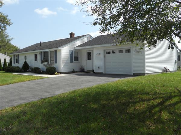 12 Matthew Road Billerica, MA 01821 - Photo 1 of 20