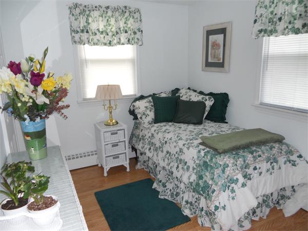 12 Matthew Road Billerica, MA 01821 - Photo 16 of 20