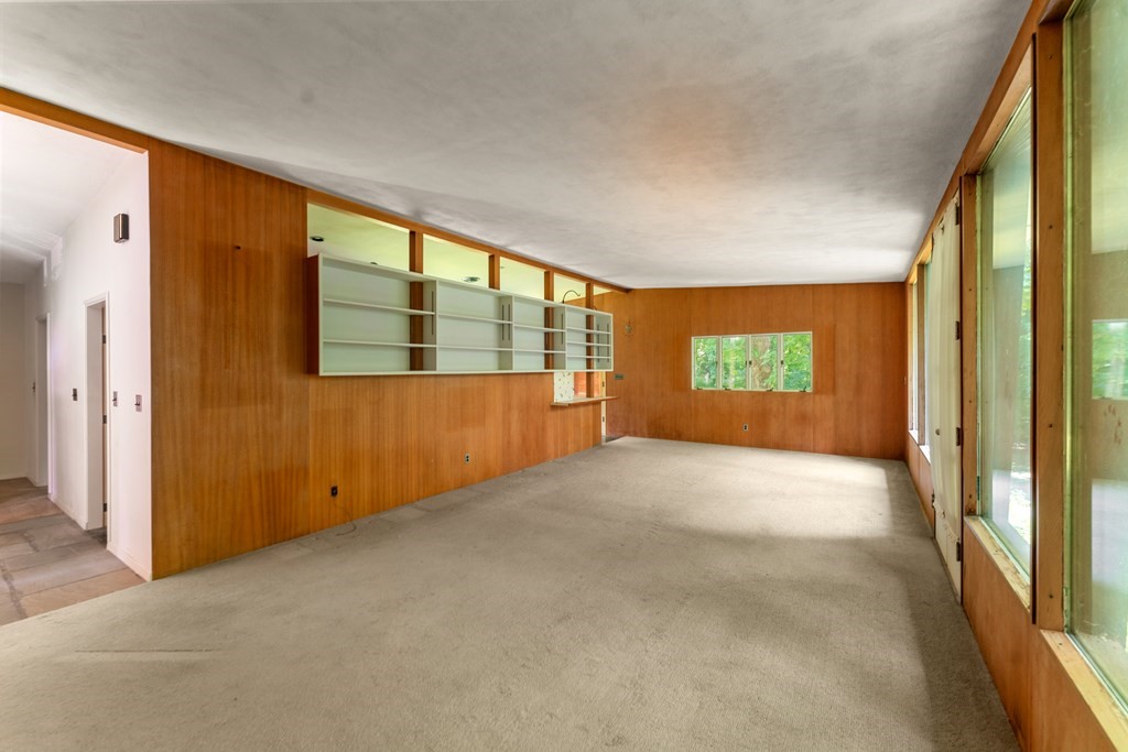 174 Pleasant Valley Road Westwood, MA 02090 - Photo 11 of 19