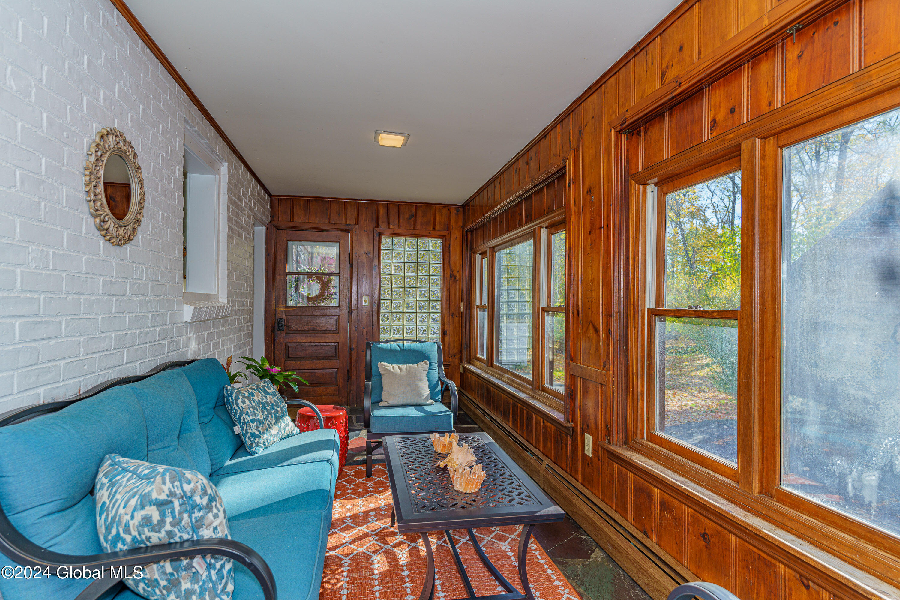 212 Menands Road Colonie, NY 12211 - Photo 21 of 33 5 Sunroom 3