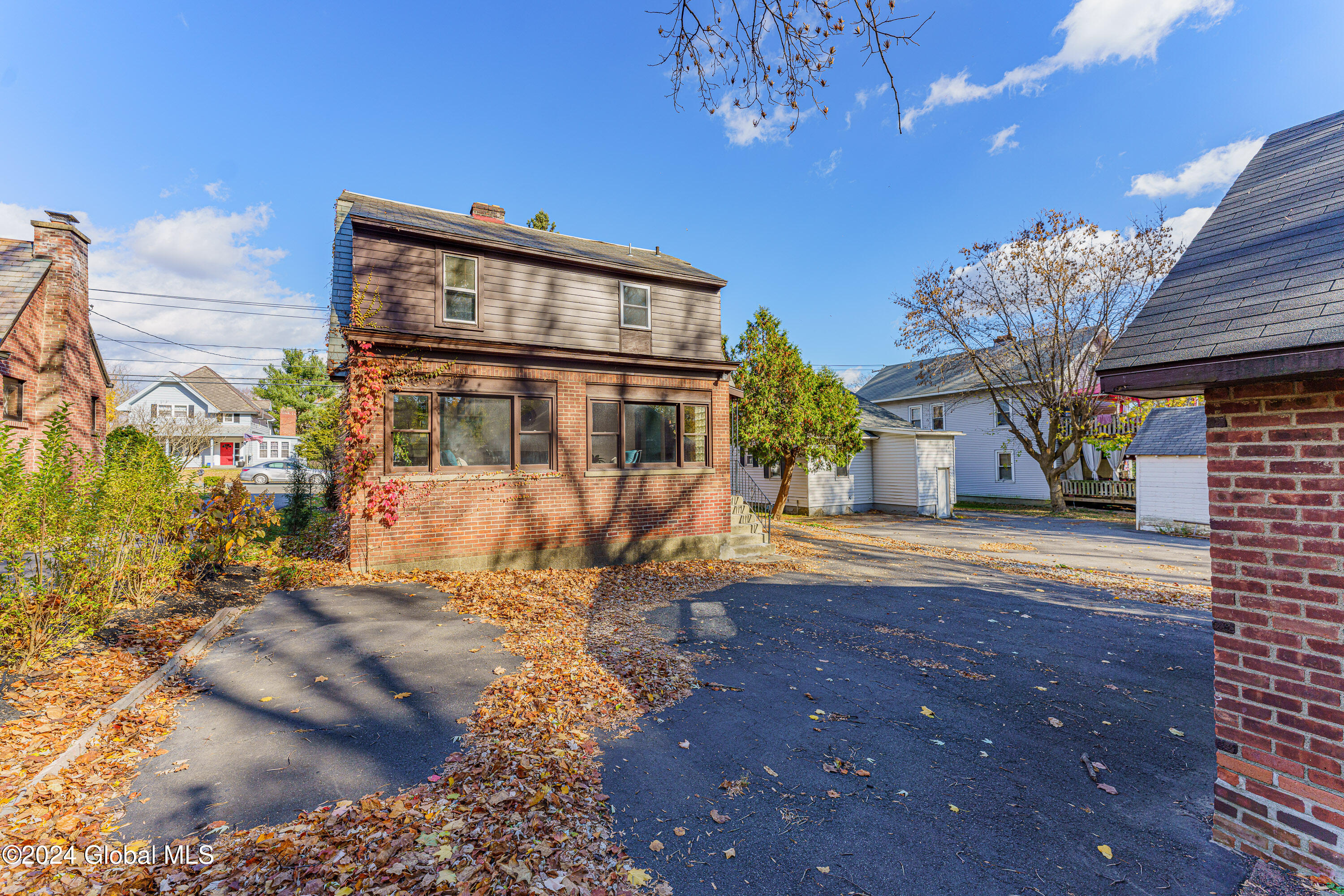 212 Menands Road Colonie, NY 12211 - Photo 31 of 33 Yard 4