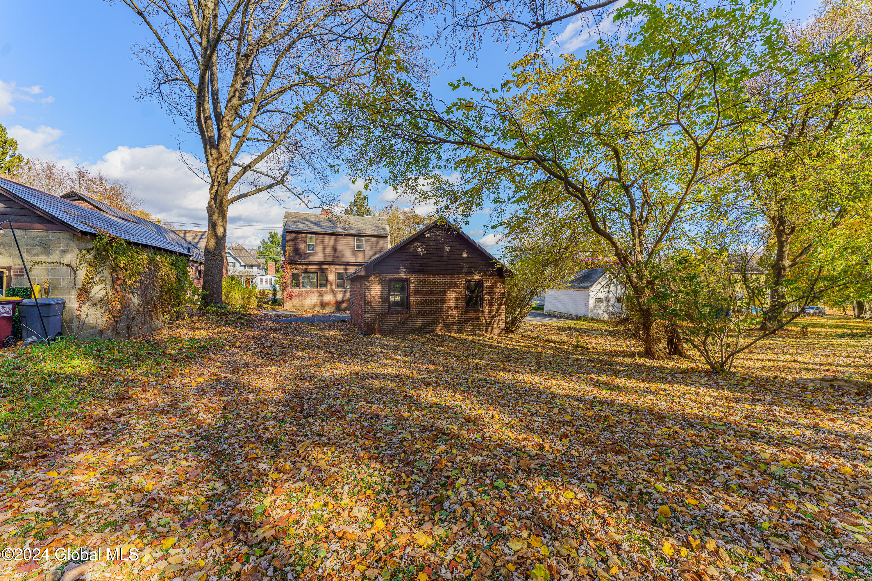 212 Menands Road Colonie, NY 12211 - Photo 33 of 33 Yard 6